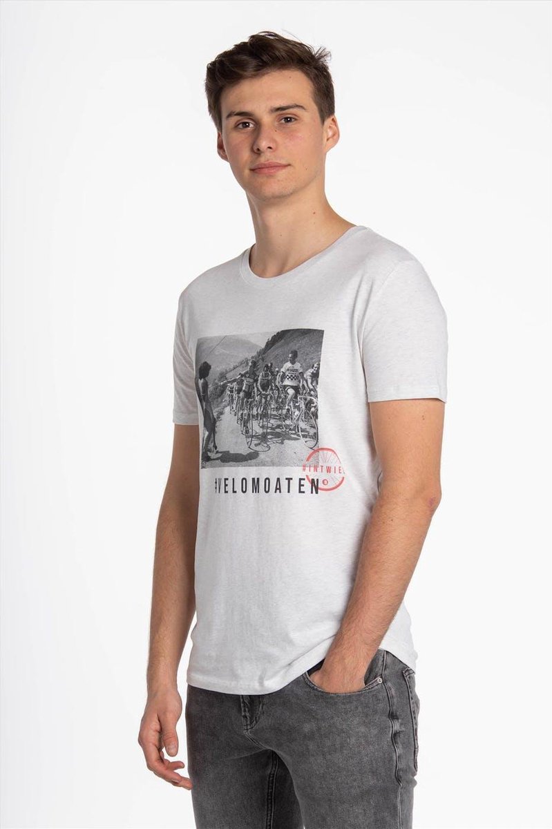 Brooklyn Intwiel Fiets Ecru | wit T-shirt Velomoaten | Wielrennen | Koers | Grappig | Cadeau  - Maat S